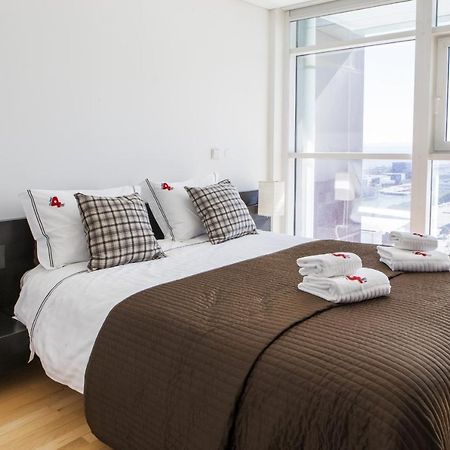 Rent4Rest Lisbon Parque Das Nacoes 17Th Floor River View Buitenkant foto