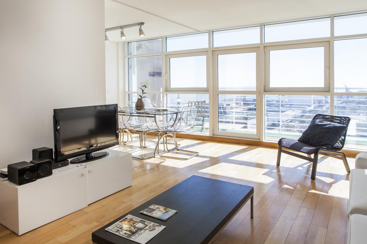 Rent4Rest Lisbon Parque Das Nacoes 17Th Floor River View Buitenkant foto