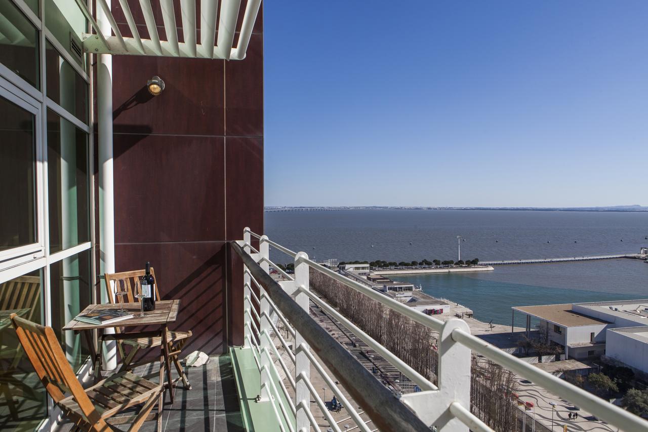 Rent4Rest Lisbon Parque Das Nacoes 17Th Floor River View Buitenkant foto