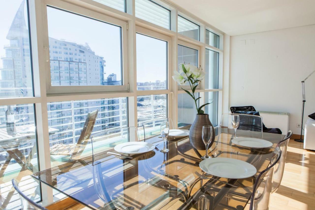 Rent4Rest Lisbon Parque Das Nacoes 17Th Floor River View Buitenkant foto