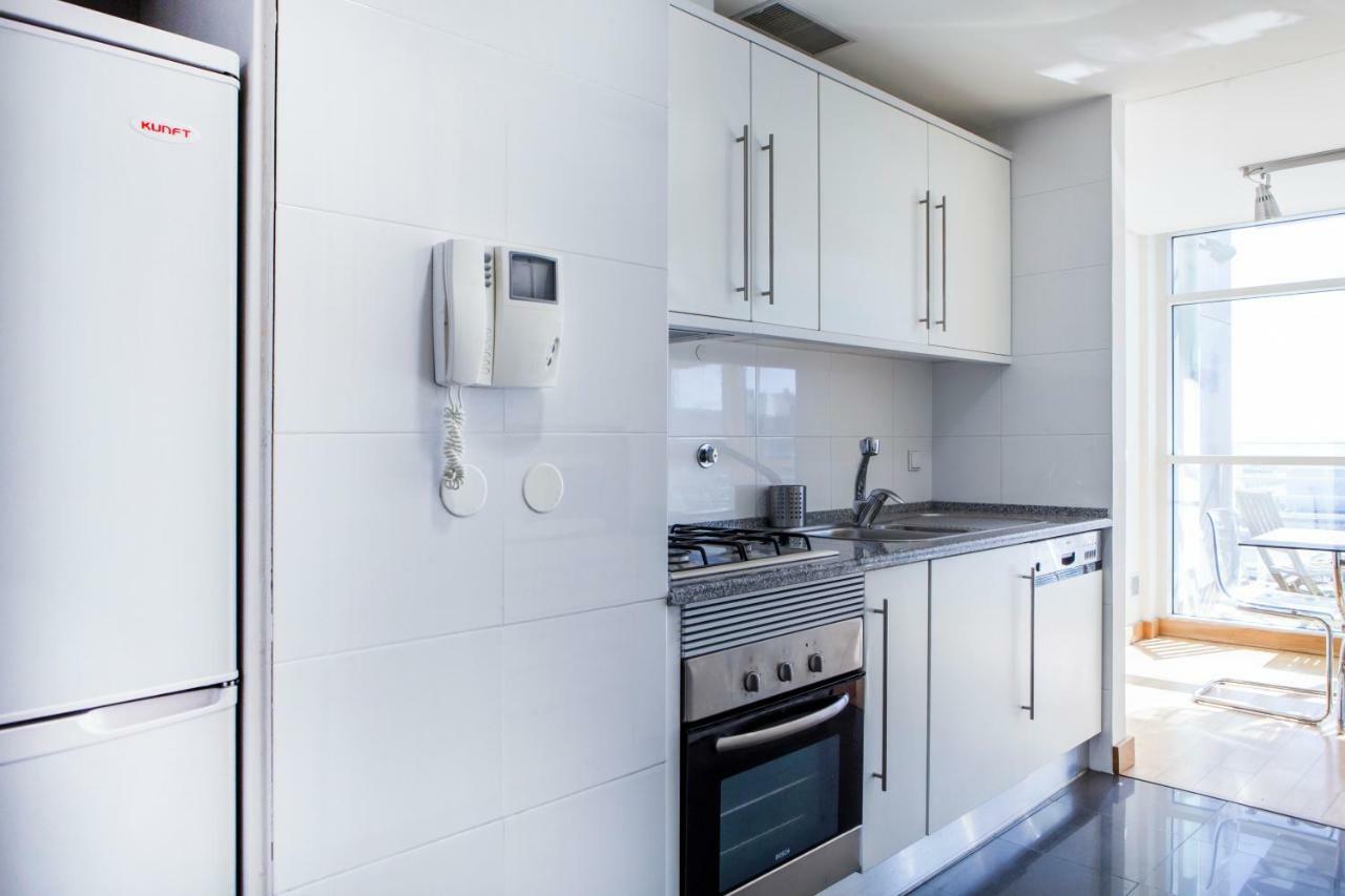Rent4Rest Lisbon Parque Das Nacoes 17Th Floor River View Buitenkant foto