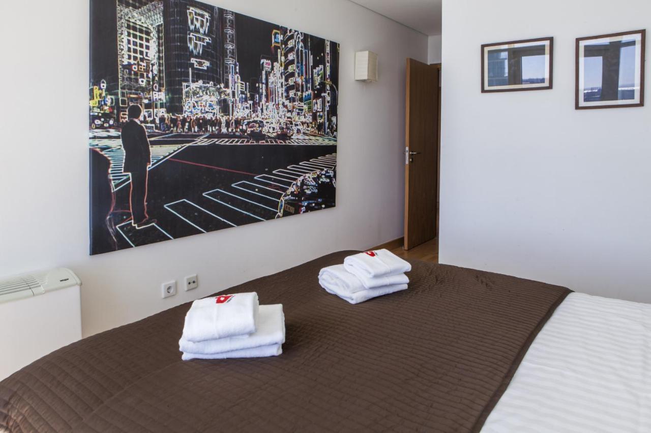 Rent4Rest Lisbon Parque Das Nacoes 17Th Floor River View Buitenkant foto